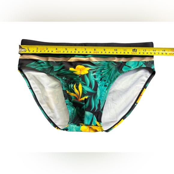 UXH Brand Men Swim Briefs Low Waist Tight Fit Sexy Swimwear swim bottoms NWOT - Picture 7 of 8